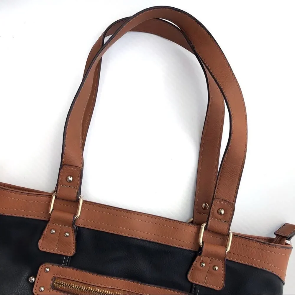 b.o.c. Brand purse